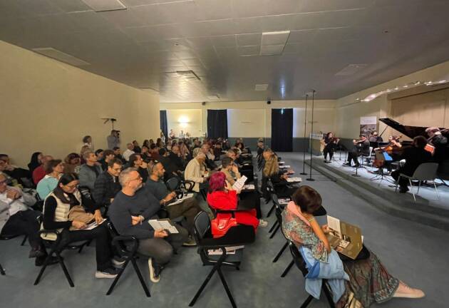 (CR) IL CERVELLO MUSICALE: LA MUSICA, UNO STRUMENTO CHE ACCORDA SENSI ED EMOZIONI