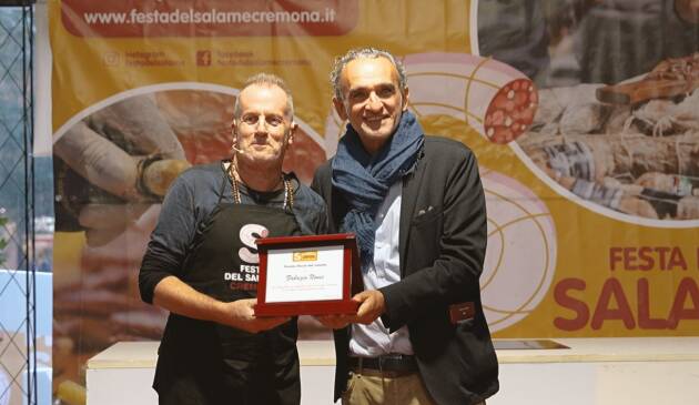 FABRIZIO NONIS PREMIATO CON L’OSCAR DEL SALAME A CREMONA