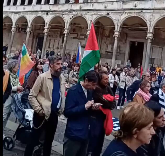 CREMONA GAZA PALESTINA 4 ottobre • PIAZZA DEL COMUNE (video)