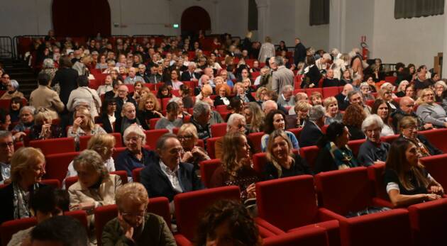 (Crema) 'Cin-ci-là apre con successo la stagione 25/26  San Domenico