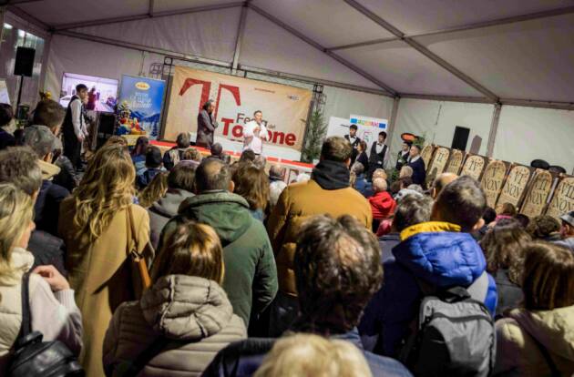 (CR) SAL DE RISO OSPITE DELLA 28 ESIMA EDIZIONE DELLA FESTA DEL TORRONE