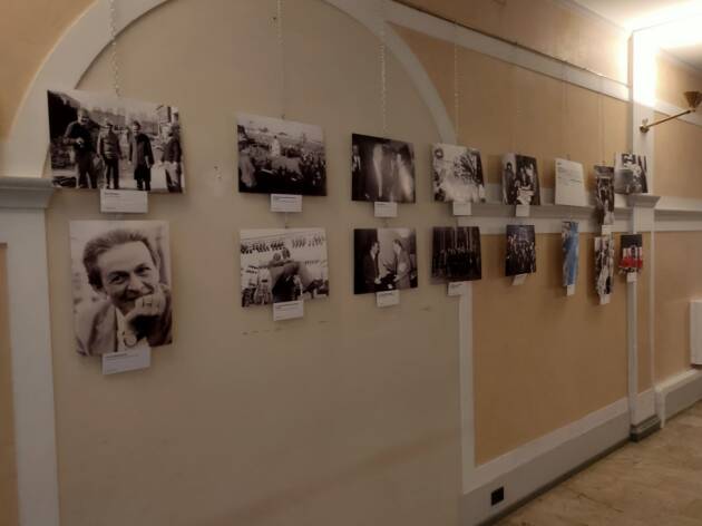 (CR) INSTALLATA MOSTRA FOTOGRAFICA SU 'ENRICO BERLINGUER' 