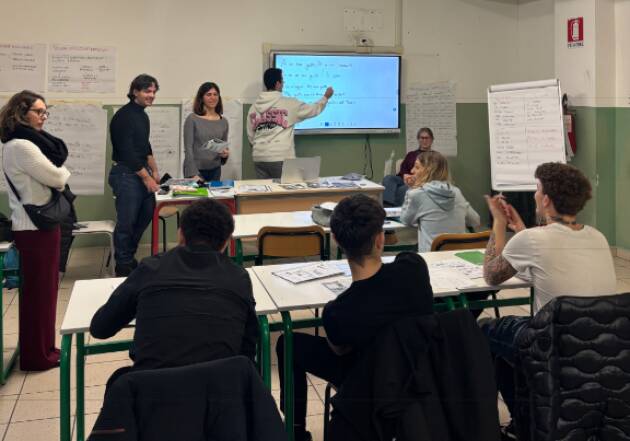 Cr.Forma, studenti a lezione di studenti per prepararsi alla mobilità internazionale