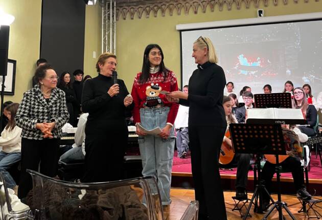 La donazione dei Lions Club Crema Serenissima all’Istituto Folcioni