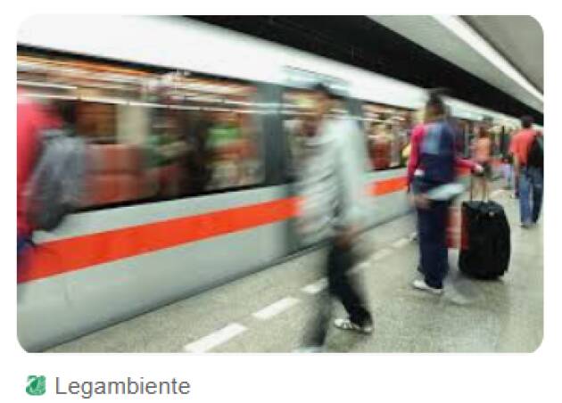 Treni, Pollini (M5s):Per i pendolari rientro da incubo