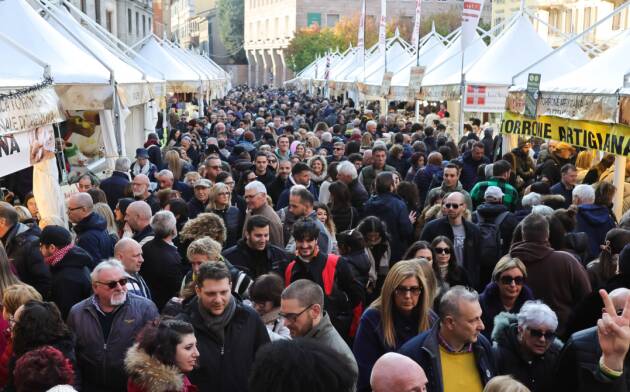 La Festa del Torrone triplica i weekend dedicati alla dolcezza: dal 7 al 22 novembre 2026,