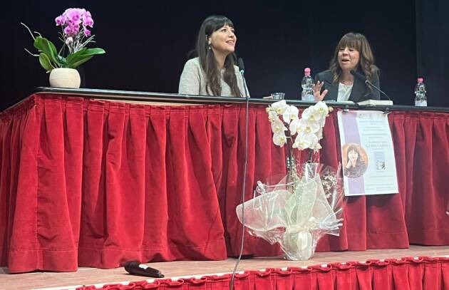 Grande partecipazione a Bozzolo per l’incontro con la scrittrice Alessia Gazzola