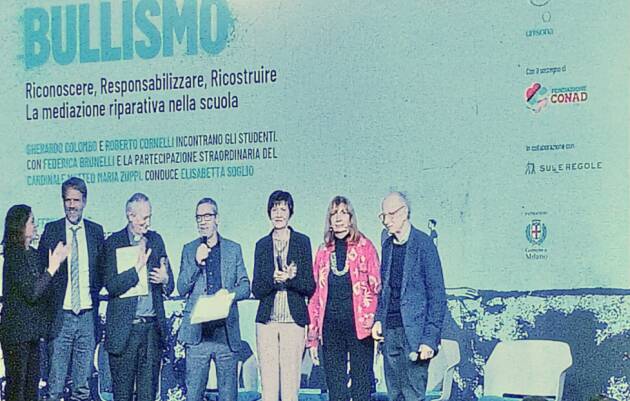 Bullismo a scuola: 67mila studenti collegati con il Cardinale Zuppi e Gherardo Colombo