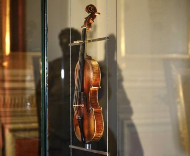 (CR)  MDV Di padre in figlio: la famiglia Guarneri 