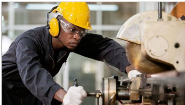 Pianeta Migranti. Le imprese di immigrati sostengono la nostra economia.