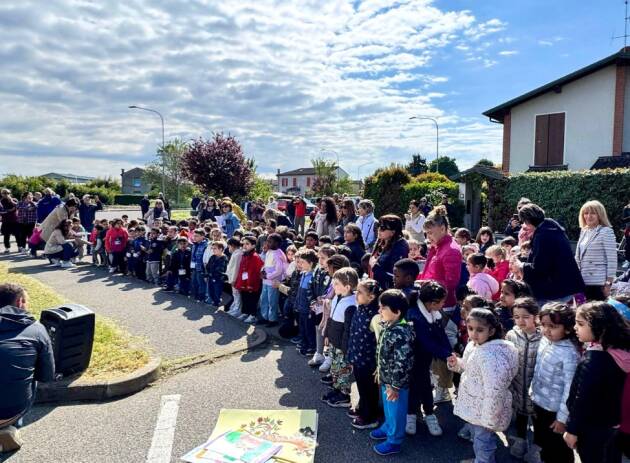 Soresina Oltre 150 bambini piantano il futuro