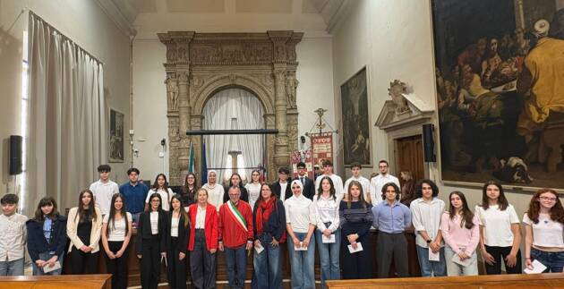 (CR) 25 Aprile, consegnate in Comune le borse di studio della Resistenza