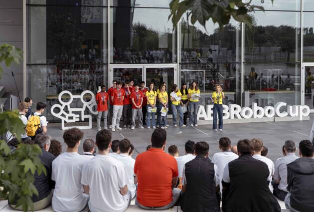 ABB RobotStudio Cup, la robotica crea un ponte tra scuola e industria
