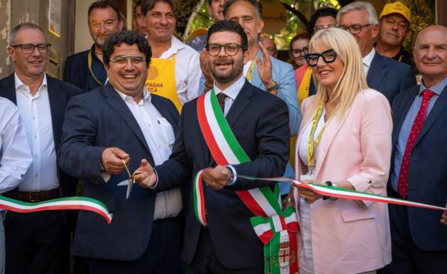 Coldiretti a Mantova il nuovo mercato coperto Campagna Amica