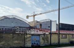 DUE PESI E DUE MISURE: IL COMUNE VALORIZZA IL RECUPERO DELL’EX PIACENZA RIMORCHI