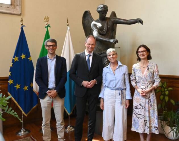(BS) Laura Castelletti ha ricevuto a Palazzo Loggia l'Ambasciatore di Germania in Italia,