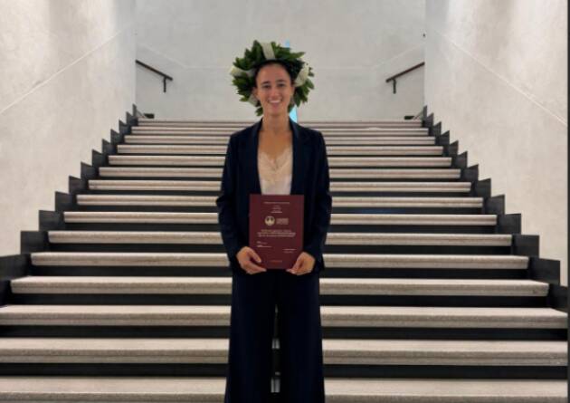 CANOTTIERI BISSOLATI IN FESTA: ELENA SALI È DOTTORESSA MAGISTRALE CON 110. 