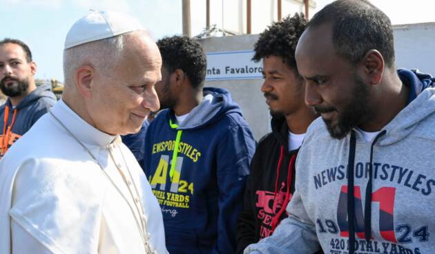 Pianeta Migranti. L’appello di Papa Leone cade nel vuoto.
