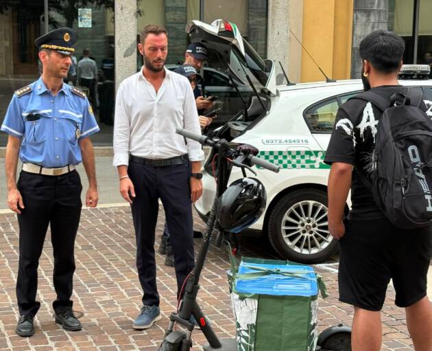 Assicurazione obbligatoria: nuovi controlli della Polizia Locale sui monopattini elettrici