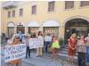 (CR) NO al data center di Pozzaglio Riuscito presidio davanti alla Prefettura