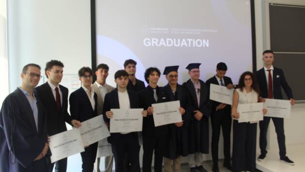 AL CAMPUS DI CREMONA FESTA PER 25 NUOVI INGEGNERI  PROCLAMATI I LAUREATI IN GESTIONALE E INFORMATICA