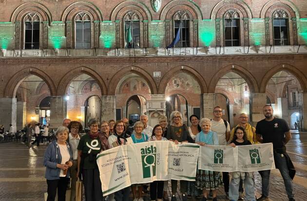 (CR) XIX Giornata Nazionale SLA: Palazzo Comunale si illumina di verde