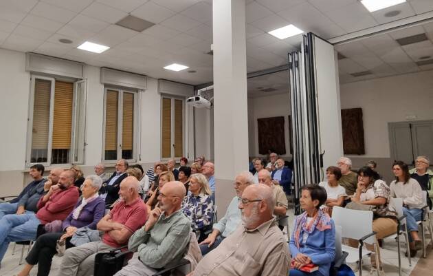 (CR) In tanti all'iniziativa PD con Speranza che ha presentato  'La nostra sicurezza'