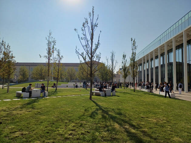AGRICOLTURA, MUSICA E INNOVAZIONE SENZA CONFINI: 13 LAUREANDI AL CAMPUS DI CREMONA