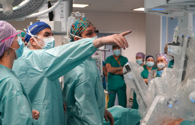 ASST CREMONA  CHIRURGIA ROBOTICA, A CREMONA I PRIMI INTERVENTI CON IL «DA VINCI»